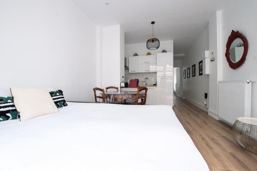 Hsh Traversiere-Boulogne-Billancourt I Appartement 4P المظهر الخارجي الصورة